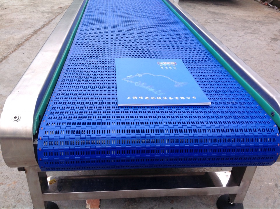 <b>平面網(wǎng)帶輸送機(jī)</b>